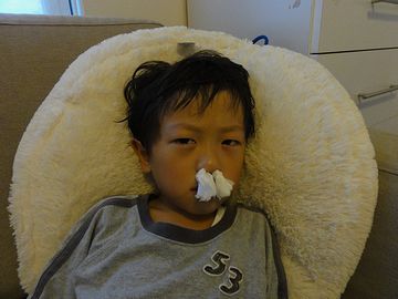 鼻血ダラダラ