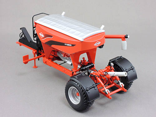 E4127_05.jpg