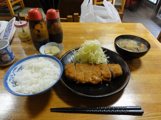 ロースかつ定食