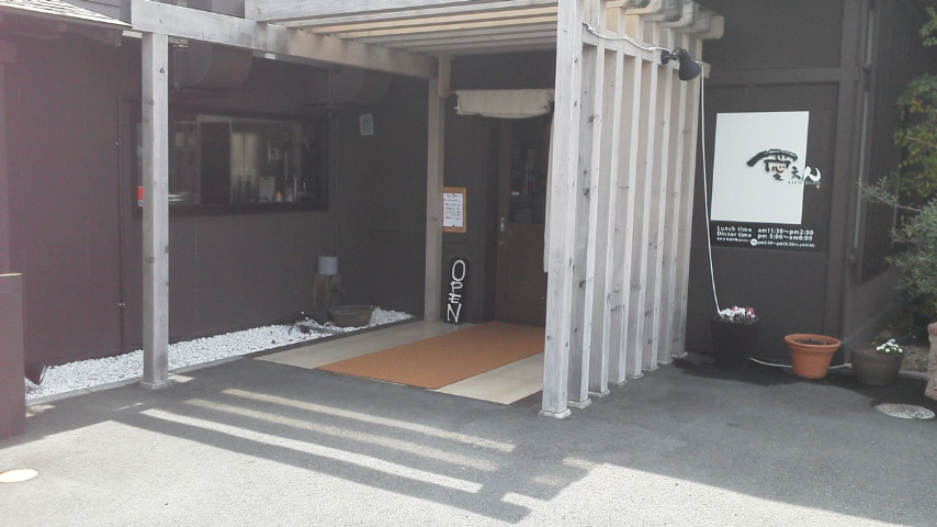 F1010111.jpg
