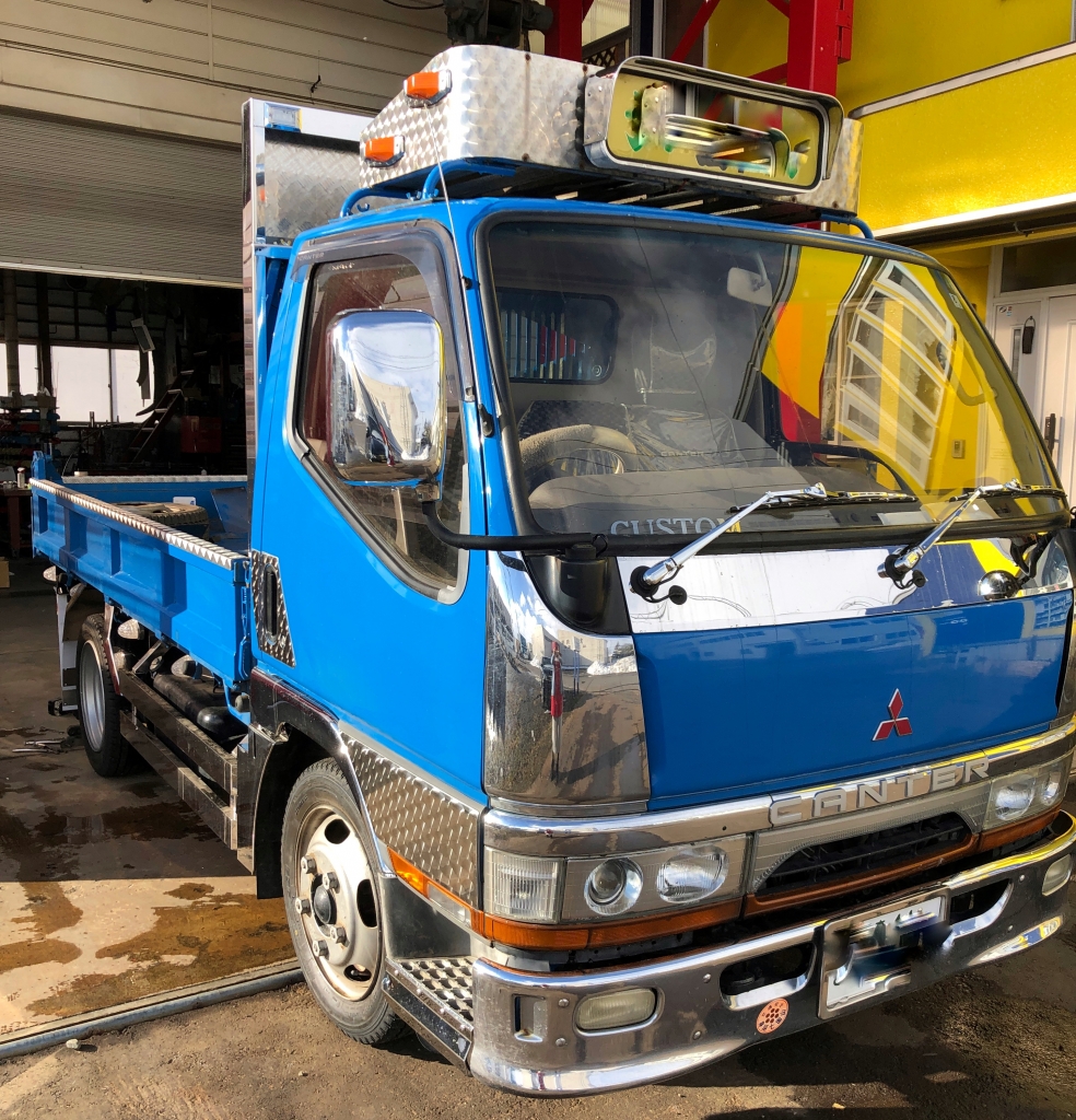 ニューキャンターバンパー