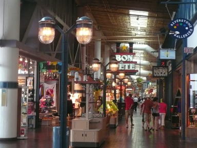 Riverwalk Marketplace