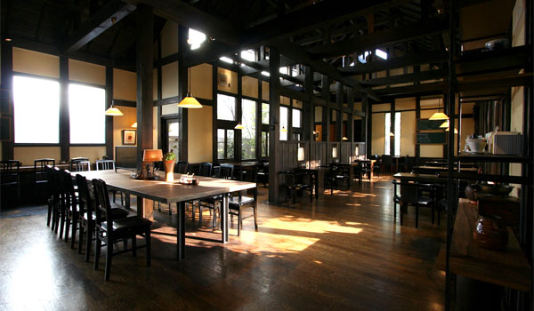 COFFEE WORKS 山城店