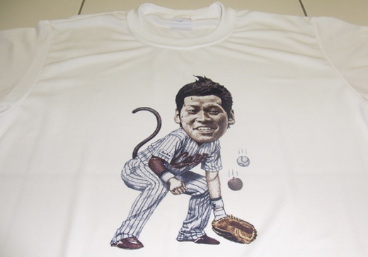 小窪哲也Tシャツ002.JPG