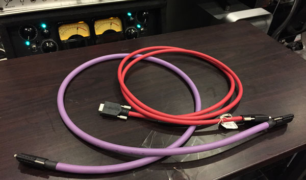 話題の製品を実際に使ってみたらこうだった！DigiLink Cable | 宮地