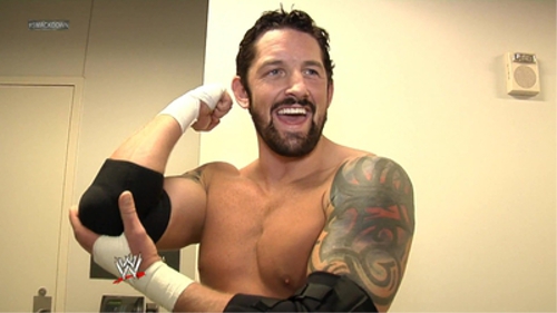 ウェイド バレットのフィニッシャーが半年間で3回も名前が変更されている Wweのトリビア 裏話 じゃみログ