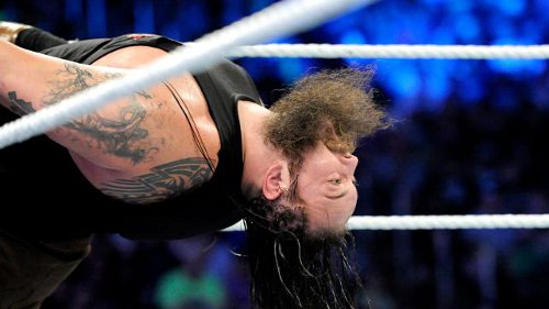 WWEの噂・裏技・裏話_ブレイ・ワイアットのTwitterカバー写真が怖すぎる