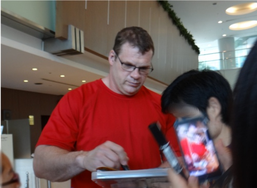 WWEの噂・裏技・裏話_某ホテルでスーパースターに会ってみた