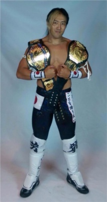 WWEの噂・裏技・裏話_WWEの噂・裏技・裏話_ヨシタツがチャンピオン二冠