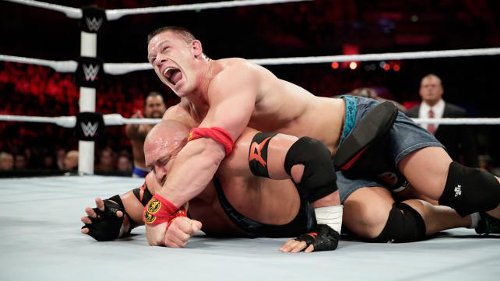 WWEの噂・裏技・裏話_WWEのトップスターの平均年収は