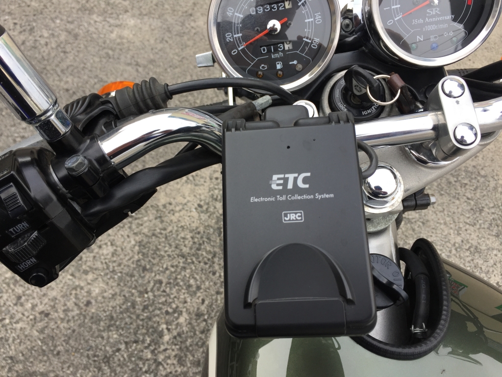 【限定モデル】SR400 35周年記念モデル 純正メーター&タコメーター SR400 純正 スピードメーター タコメーター - メルカリ