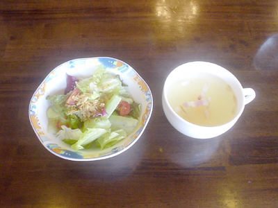 サラダとスープ