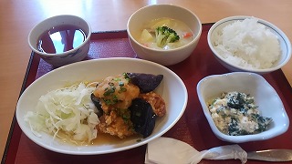 春なのに…
