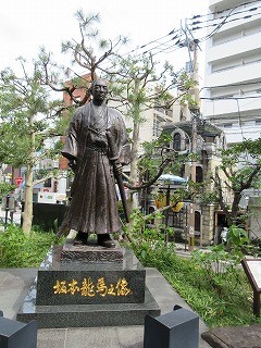 丸山界わいへ