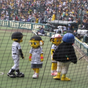 トラッキー,キー太,ラッキー,つば九郎