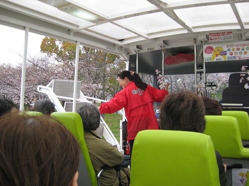 水陸両用カッパバス車内
