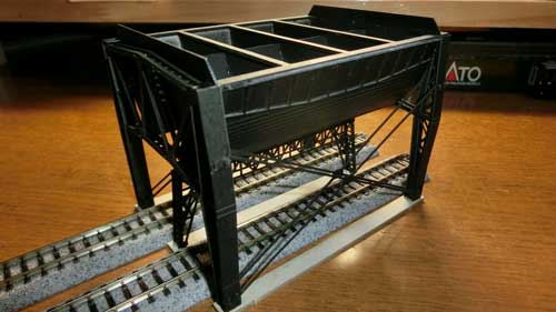 鉄道模型　HOゲージ 給炭場と貨車 fit=scale-down,w=1200