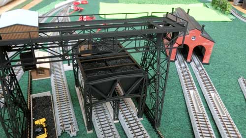 KATOのターンテーブルを中心にした小型レイアウトの検討 | 鉄道 KATOのターンテーブルを中心にした小型レイアウトの検討 | 鉄道