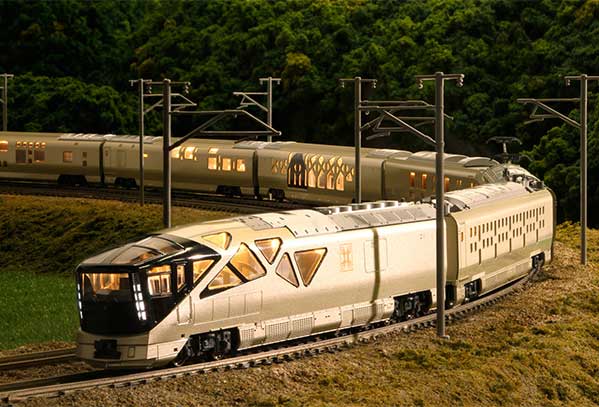 E001形 〈TRAIN SUITE 四季島〉 ラウンジ暖炉点灯化加工 4両基本