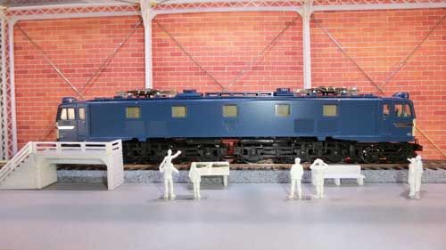 カトー HO 16番 1-301 EF58 大窓 ブルー 謹製：KATO HO 1-301】EF58（大窓・ブルー）を久しぶりに眺めて