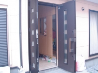 玄関網戸1