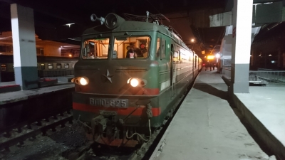 train.JPG
