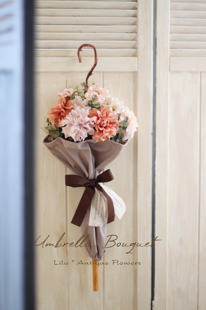 お正月飾り(ヒカゲノカズラ朱) / しめ飾り　お正月飾り　スワッグ　花束 お正月飾り(ヒカゲノカズラ朱) / しめ飾りお正月飾りスワッグ花束