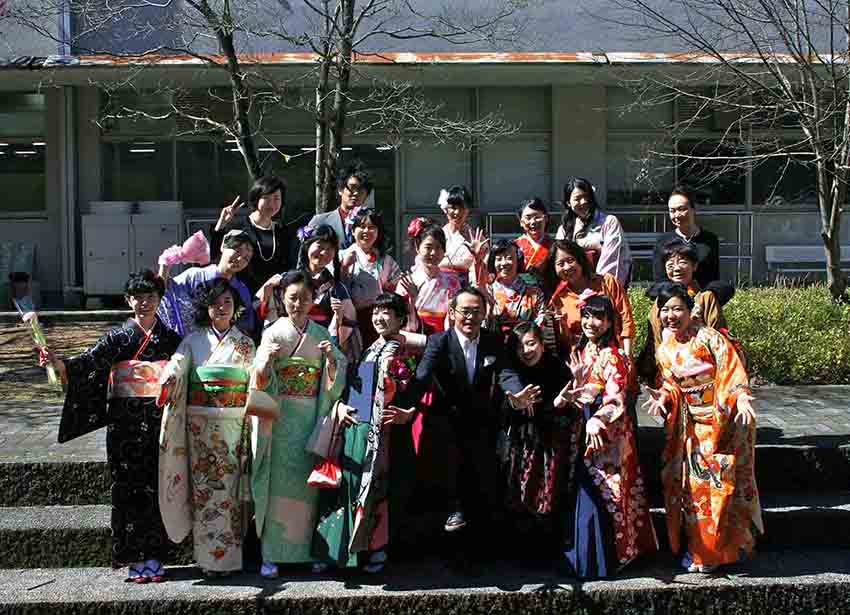 京都 外 大 卒業 式