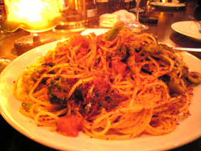 hk101127_06.jpg