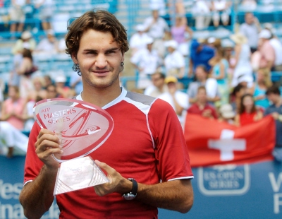 Federer wins 22nd successive final