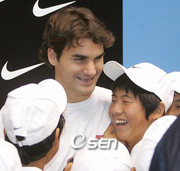 Federer coach