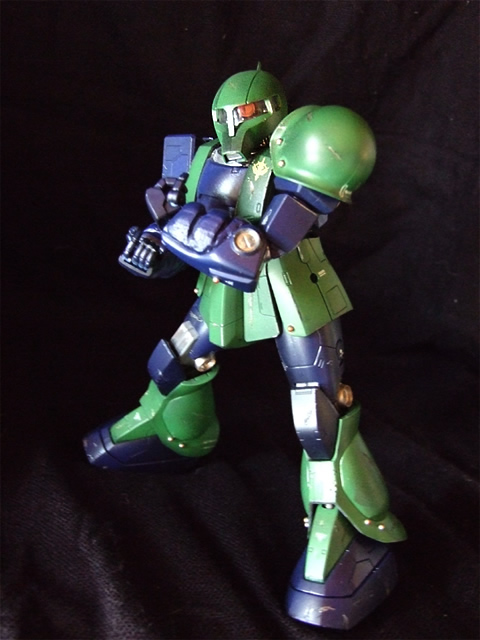 1/100 MG 旧ザク004