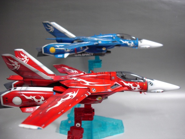 ハセガワ 1/72 バルキリー マックス\u0026ミリア機