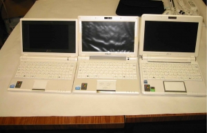 ASUS Eee PC 各シリーズの比較写真