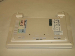 ASUS Eee 900の背面写真