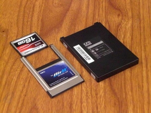 今回使用する SSD CFカード