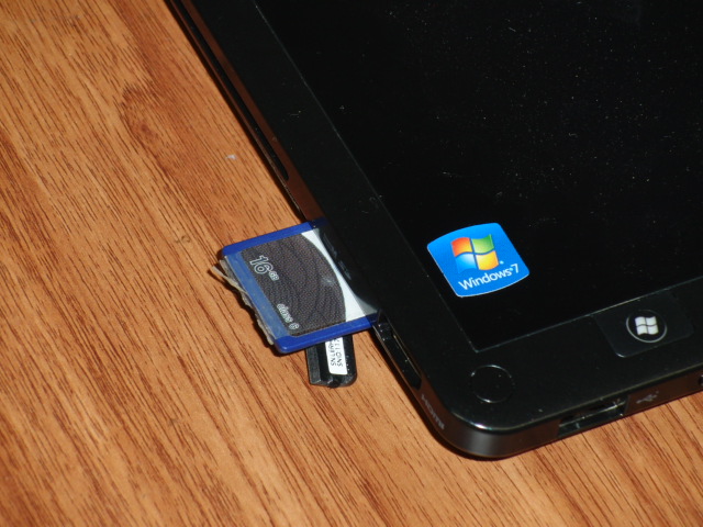 Acer ICONIA TAB W500 SDHCカード
