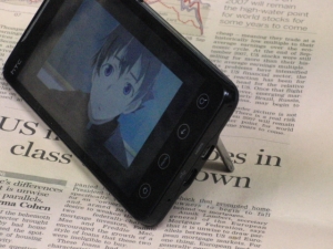 google アンドロイド HTC EVO WiMAX(au ISW11HT) スタンドアーム 動画再生