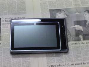 HP Slate 2 Tablet PC, WindPad 110W 大きさ比較