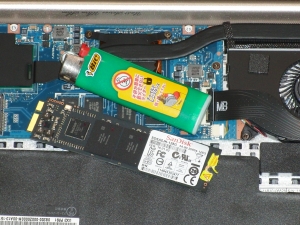 ASUS ZENBOOK UX31E UX31E-RY128 UX21 分解 SSD