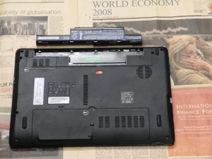 Aspire AS5750-F58D/LK 分解 メモリ増設
