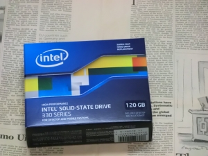 ディスク交換 ベンチマーク インテル 330 Series SSDSC2CT120A3K5 ASUS U24Eに換装