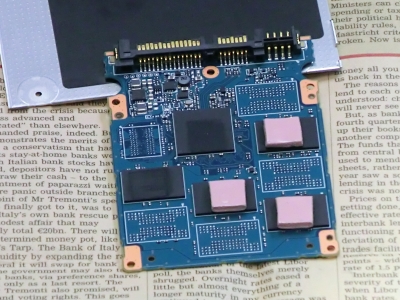 CSSD-S6T128NHG6Q 中身