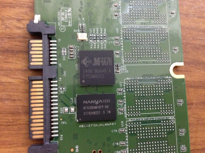ADATA Premier Pro SP600 分解