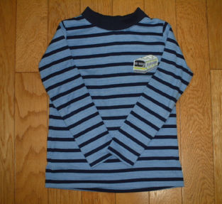 長袖Tシャツ