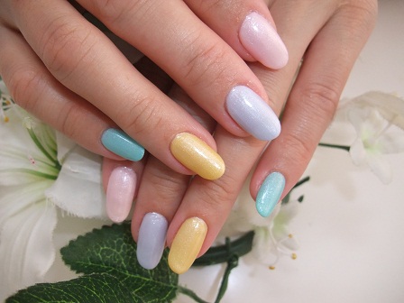 ジェル ５指色違いネイル Irish Nail アイリッシュネイル Blog