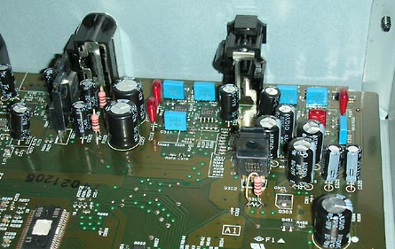 C-7030、内部