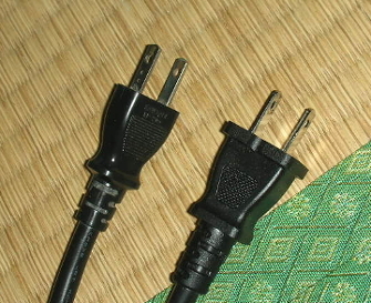 電源ケーブル