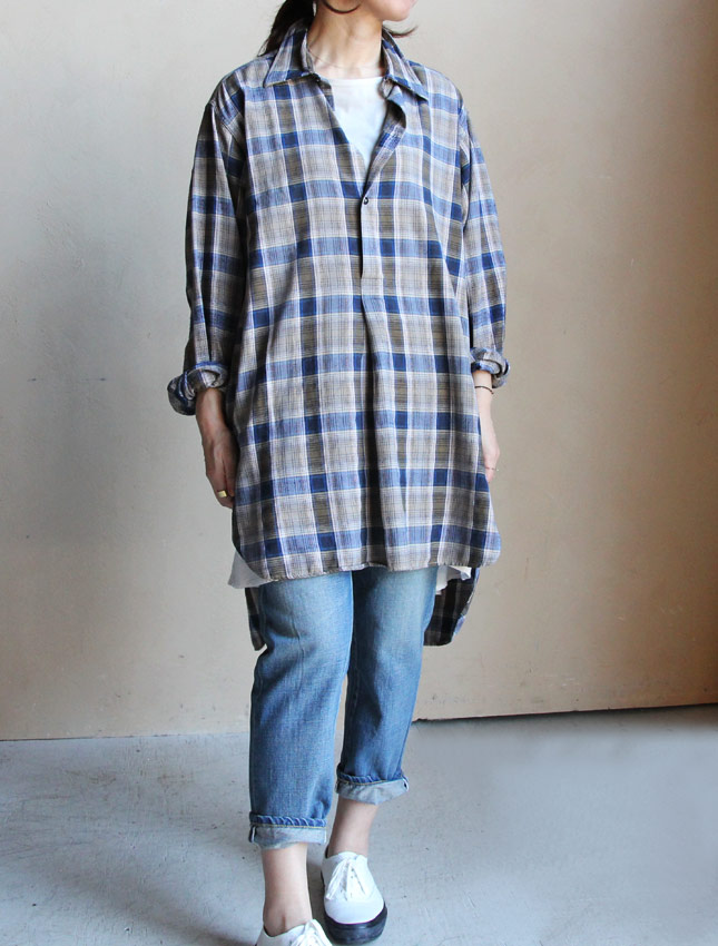 15030516B1.jpg