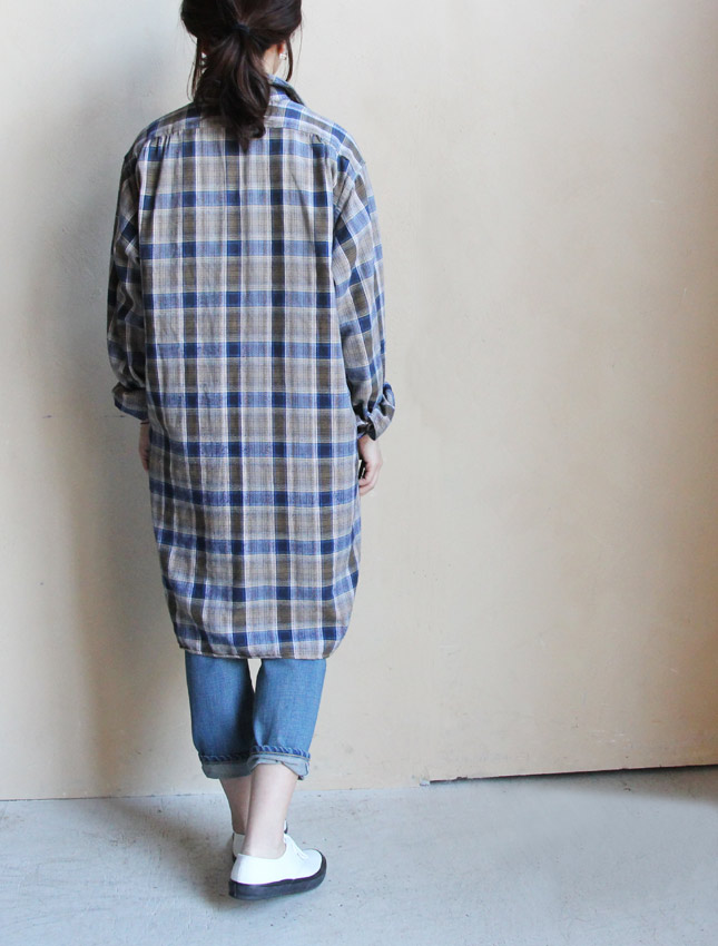 15030516B3.jpg